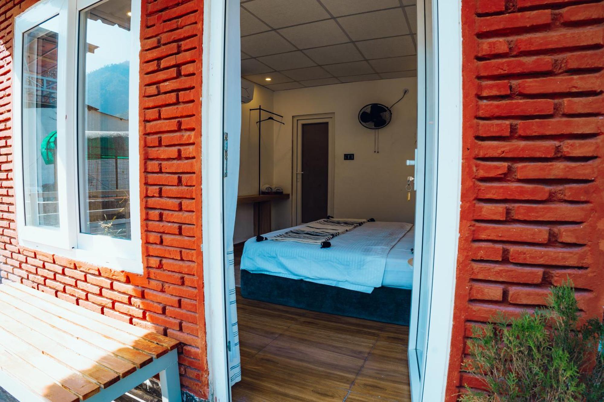 Art Bliss Hostel Rishīkesh Екстериор снимка